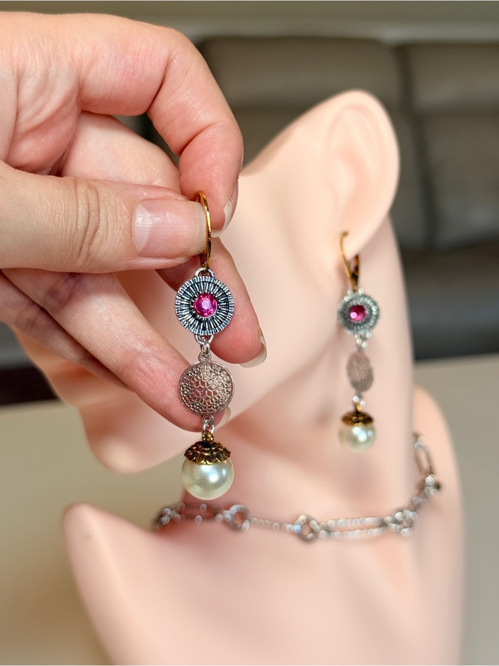 Elegant Multi-Tone Pearl Drop Earrings with Ruby Accent - Picture 8 of 17